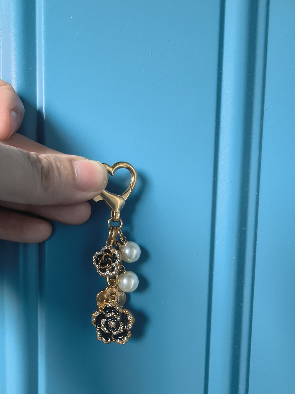 Gold Floral Charm Keychain with Pearls
